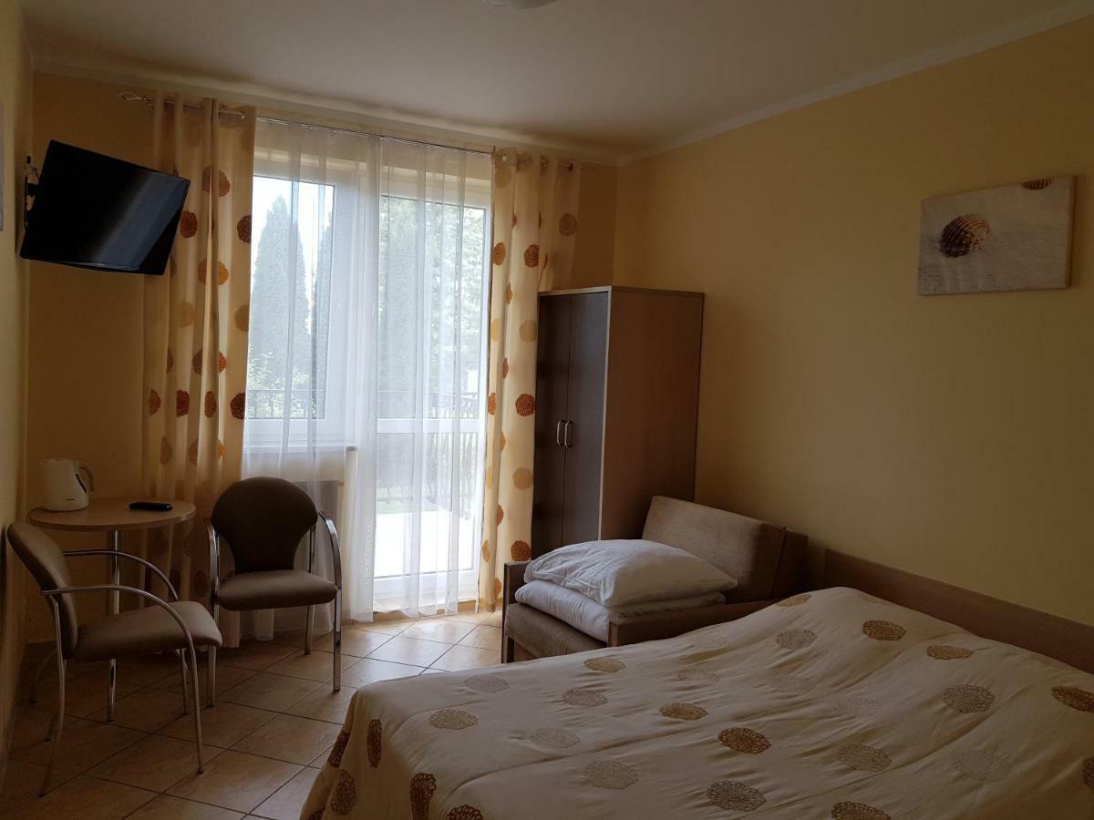 Posejdon Bed and Breakfast Ustronie Morskie Buitenkant foto